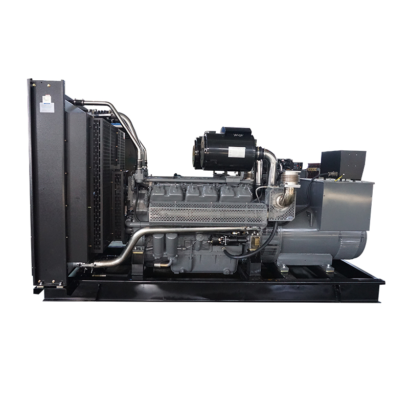 備用2000kw上柴動力柴油發(fā)電機組 型號12KTA58-G31
