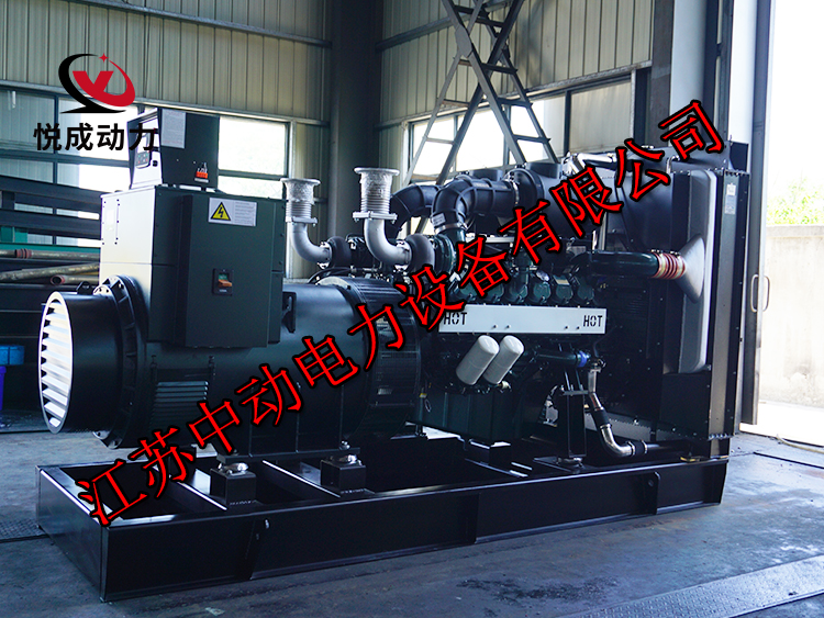 DP222LB韓國(guó)斗山600KW柴油發(fā)電機(jī)組